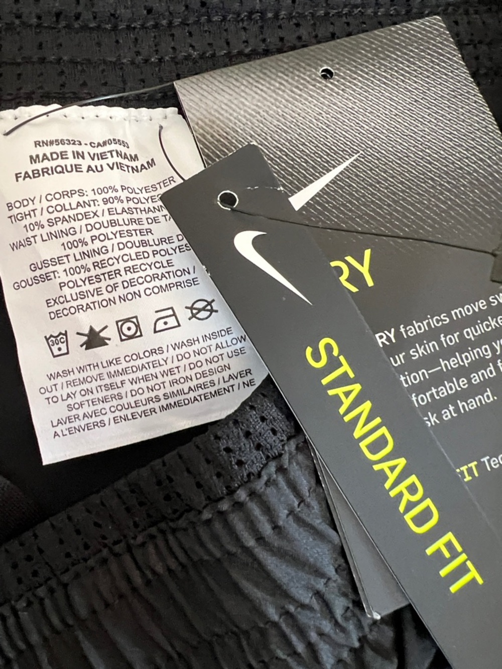 🩳👀2️⃣🦢NWT Nike Women's Black and Gray Athletic Shorts Set - Picture 7 of 9